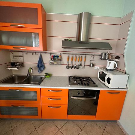 Vasilika Apartments Sarandë Esterno foto