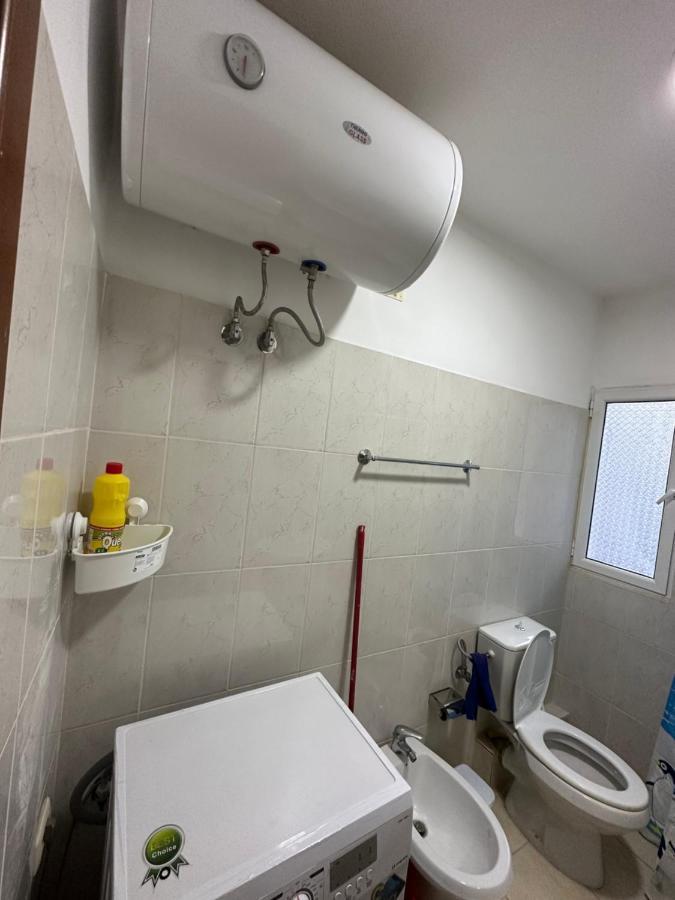 Vasilika Apartments Sarandë Esterno foto