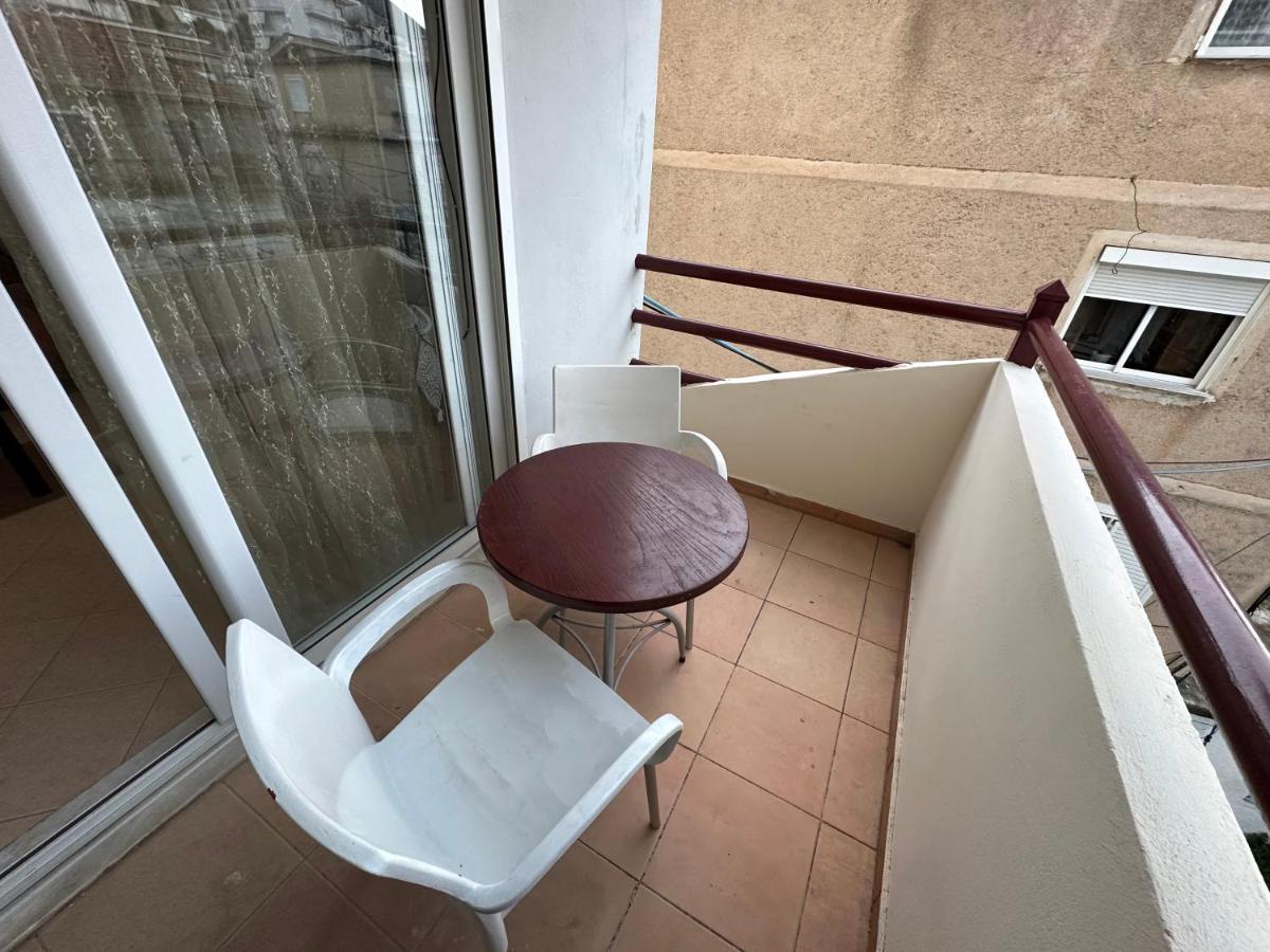 Vasilika Apartments Sarandë Esterno foto
