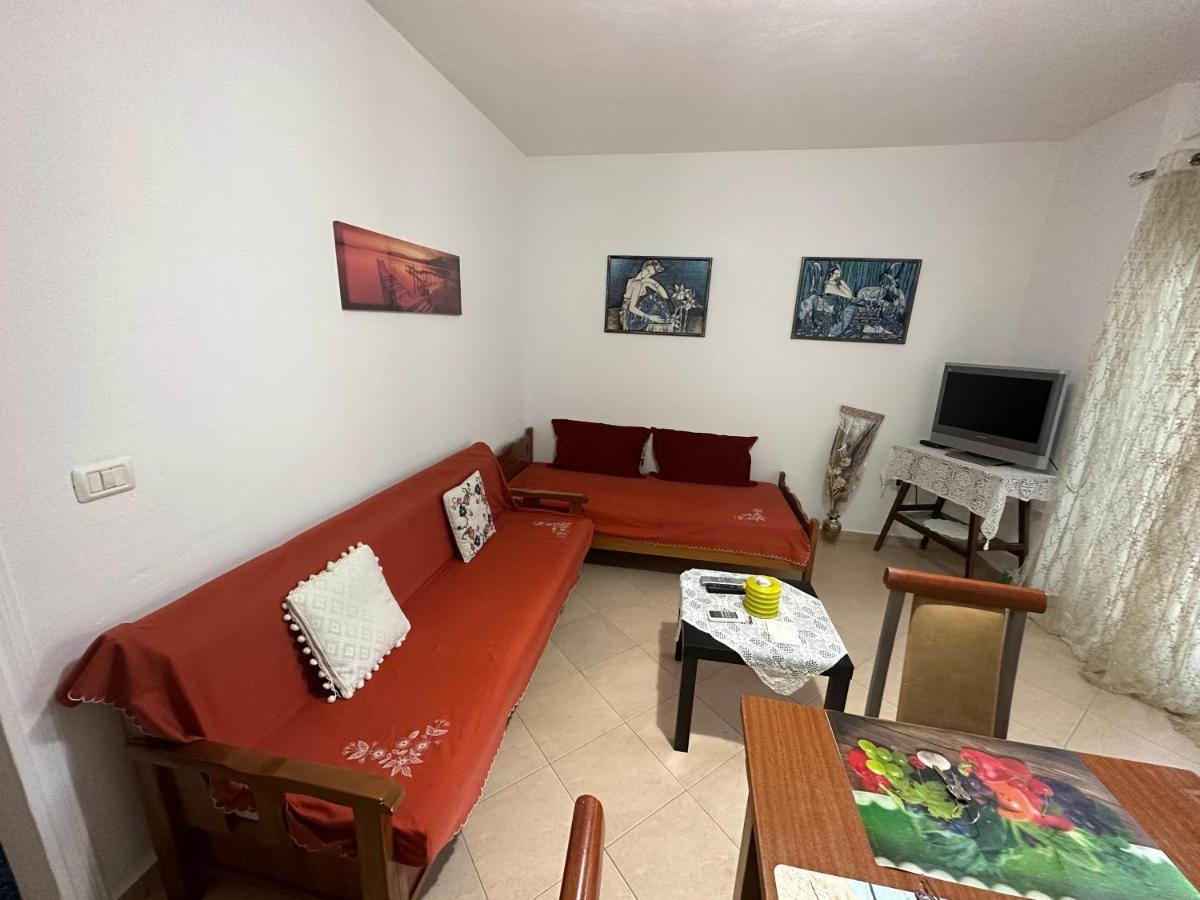 Vasilika Apartments Sarandë Esterno foto