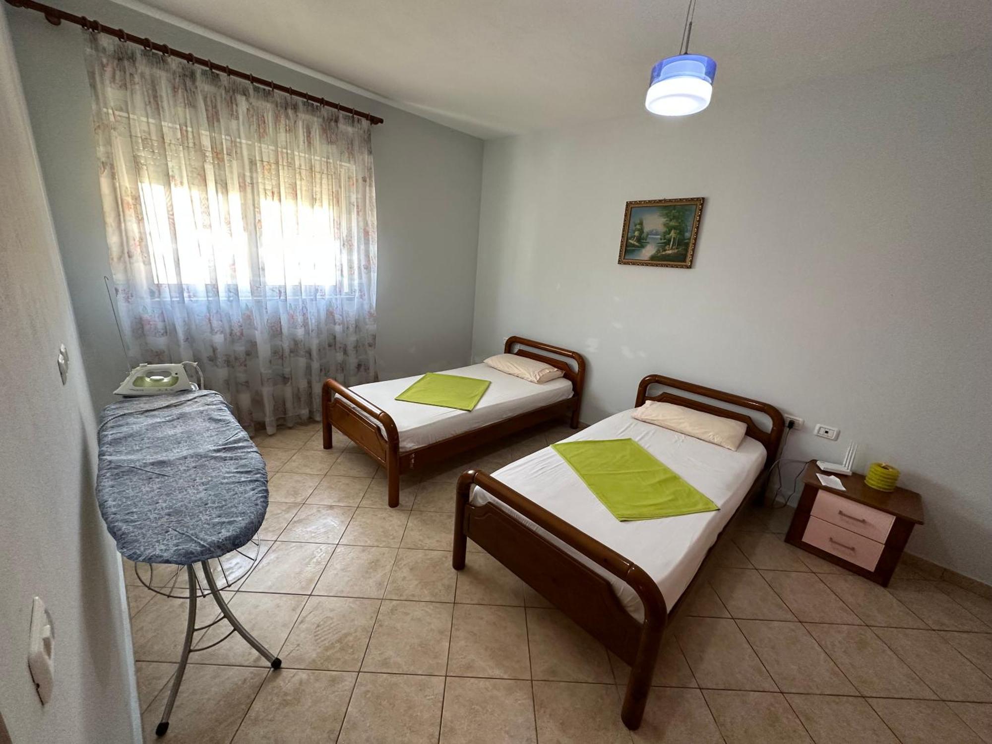 Vasilika Apartments Sarandë Esterno foto